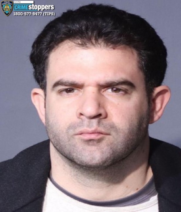 Former parochial school teacher charged with 2015 sexual abuse of 14-year-old student in Ozone Park church: NYPD – QNS