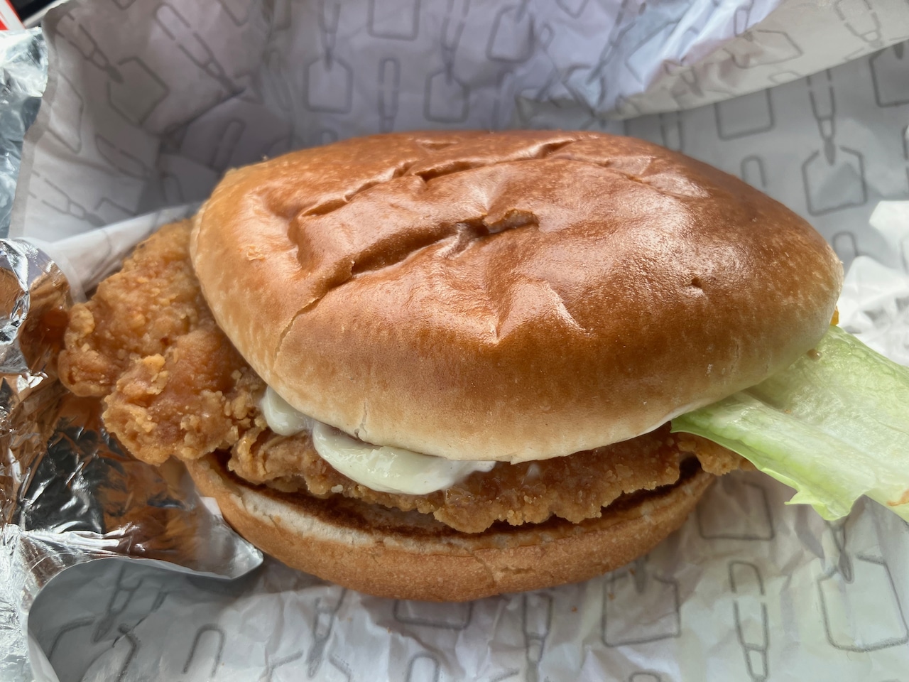 Major fast-food chain to shut down hundreds of locations nationwide