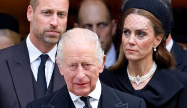 The Queen was blind on Andrew — now the royals play catch-up