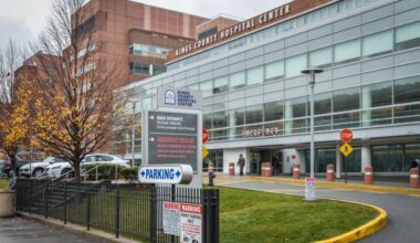 Taser nearly used in heated standoff between NYPD, Brooklyn hospital police