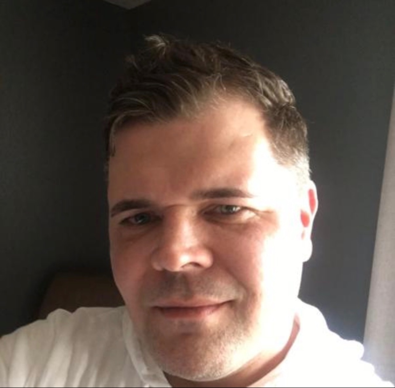 Christopher T. Hewitt