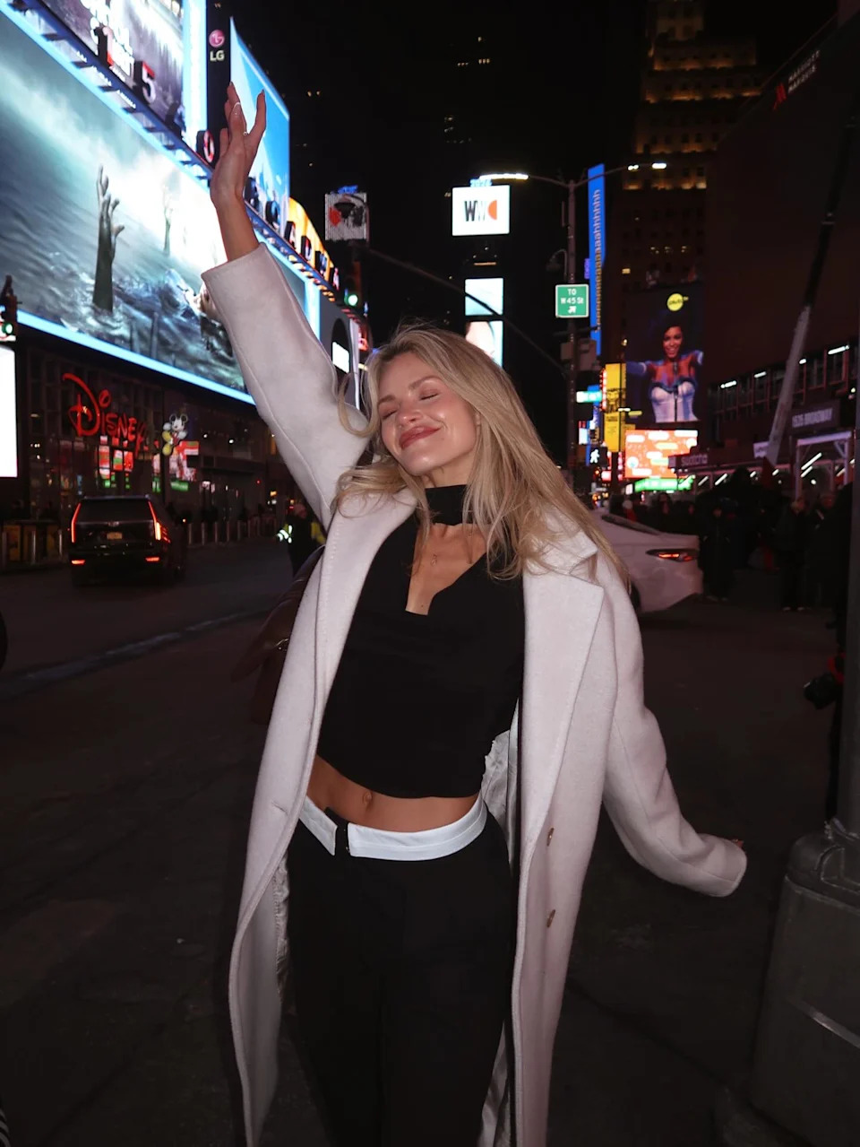  <span class="wp-caption-text">Witney Carson/Instagram</span>