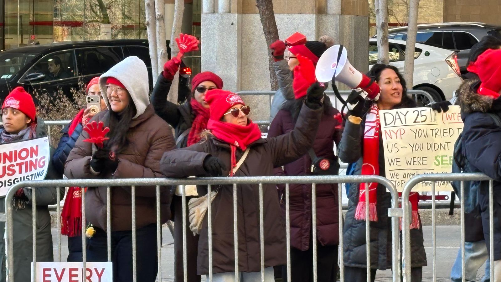 New York City nurses arrested as Mayor Mamdani, Governor Hochul escalate pressure to end 4-week strike