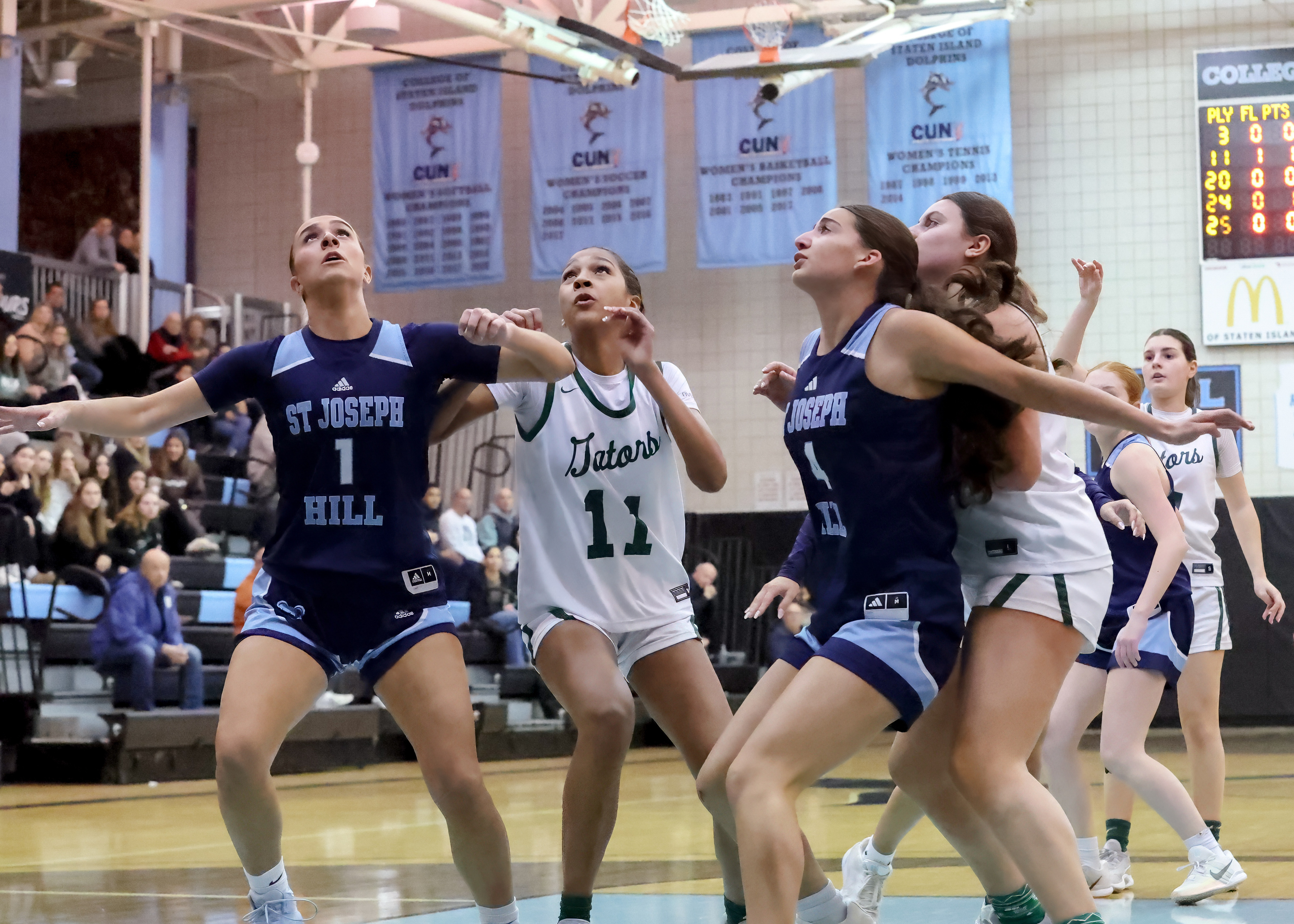 St. Joseph Hill plays Notre Dame Academy in the CHSAA Archdioscesan AA playoff semifinal at the College of Staten Island in Willowbrook on Thursday, Feb. 19, 2026. (Advance/SILive.com | Jason Paderon)
