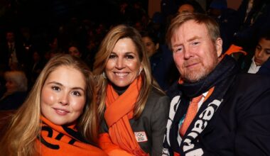 Queen Máxima and King Willem-Alexander celebrate Olympic gold in bright orange