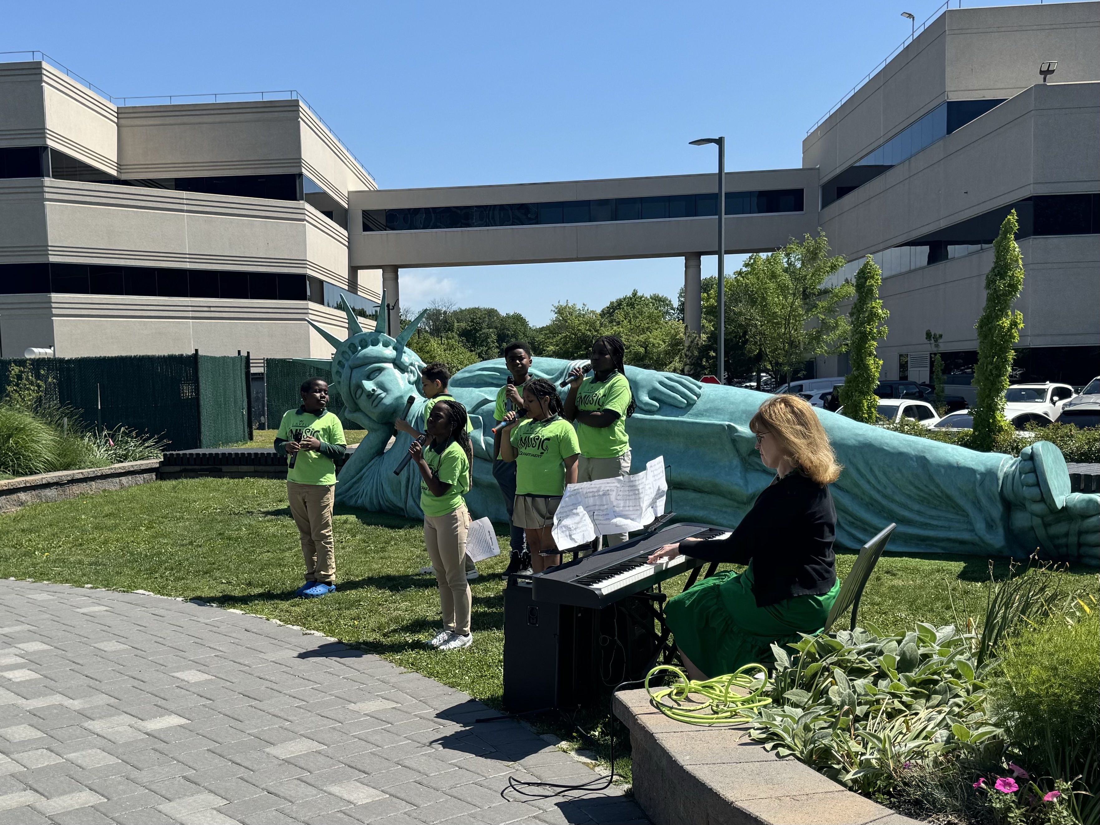 Space, sky, trees and the Bloomfield Conservancy define The Circle at Corporate Commons Three, a campus built around open land and thoughtful design rather than concrete and congestion. Images from The Lois & Richard Nicotra Foundation Award Ceremony at The Circle, where $41,584.44 was awarded to “Do Good” on Staten Island, bringing total giving to more than $1,091,650.25. (Staten Island Advance/Toniann DiCostanzo)