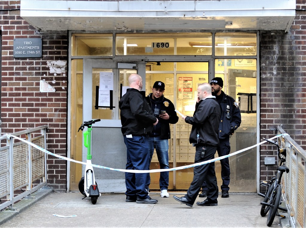 Man, 19, arrested for targeted killing of Brooklyn dad in Bronx lobby