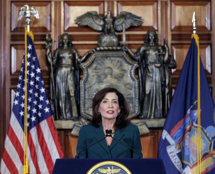 kathy hochul