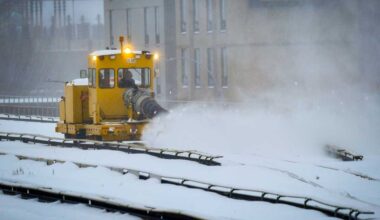 Ask the MTA | De-icer trains, snowed in bus stops and the W 145 St-St Nicholas Av station
