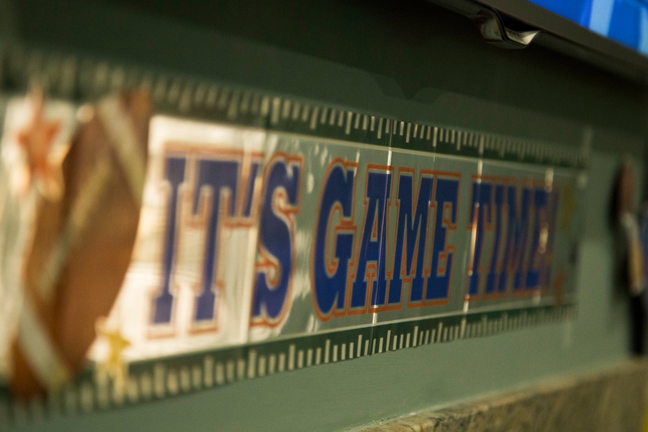 Staten Island weekend happenings: Super Bowl parties, Sondheim and more