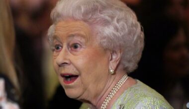 Queen Elizabeth II secretly broke this royal rule at state banquets