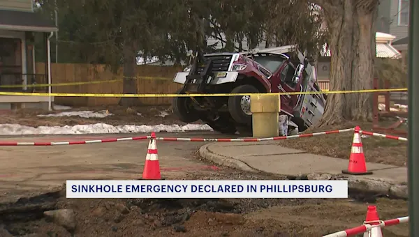 News 12 | Brooklyn | Phillipsburg declares state of emergency due to sinkholes