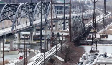 NJ Transit, Amtrak riders dealing with schedule changes, delays during Portal Bridge transfer