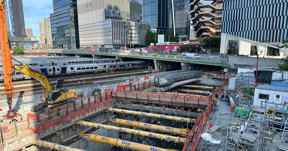 New York and New Jersey sue Trump administration over $16B funding freeze for Hudson River tunnels :: WRAL.com