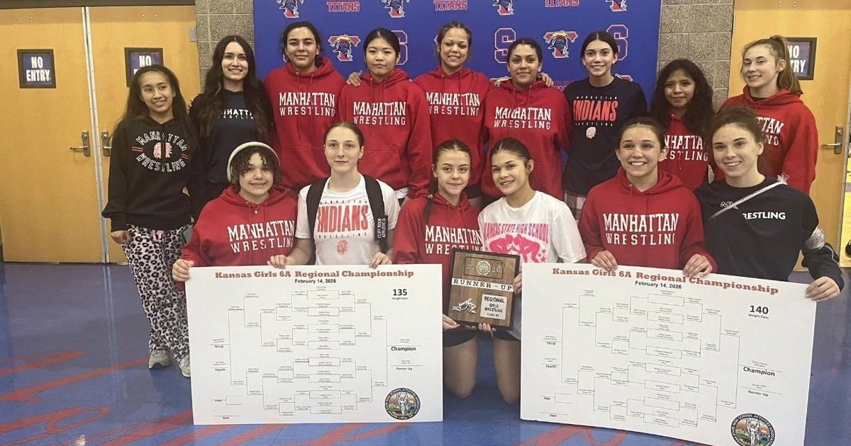 MHS girls wrestling takes runner-up at regionals | Sports
