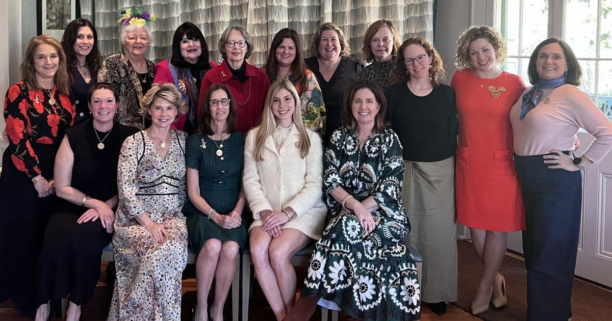Former Queens Luncheon at Ralph's on the Park | Mardi Gras