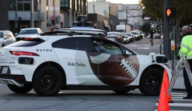 NY Scraps Proposal to Legalize Driverless Robotaxis in Blow to Waymo