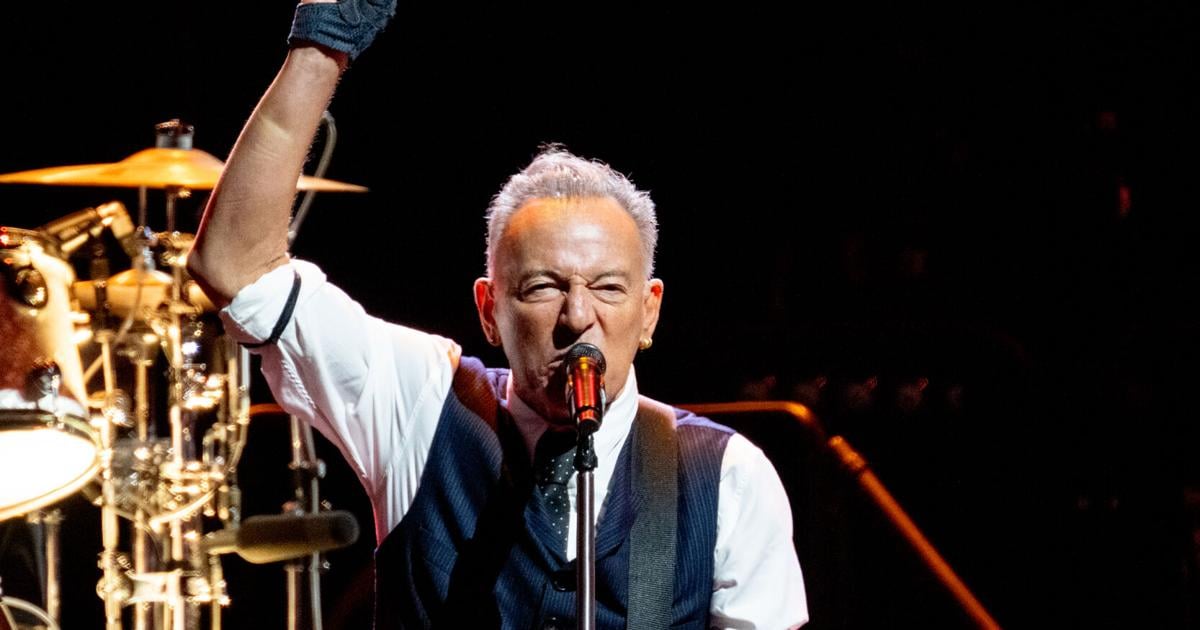 Bruce Springsteen tickets for Brooklyn show selling for up to $3,000 | Entertainment News