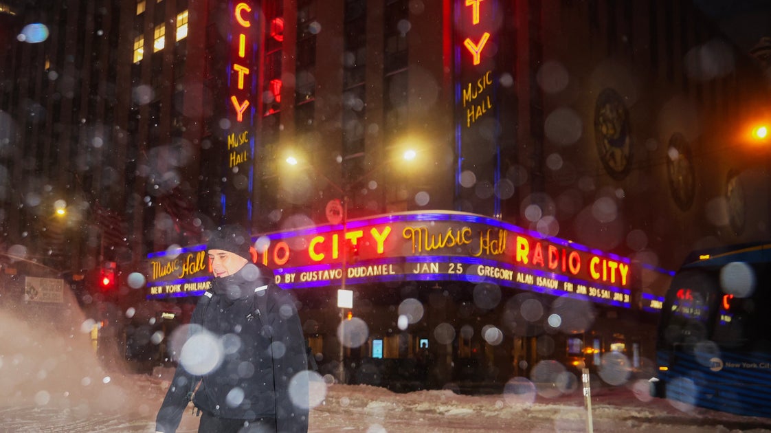 Blizzard Warnings Issued From Delaware To Massachusetts As Storm Threatens East Coast