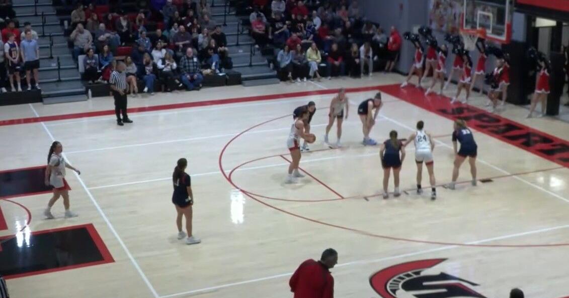 Spartans Fall in Senior Night Sweep to Manhattan | Free