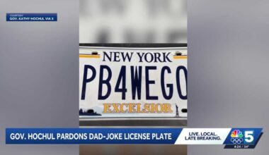 Kathy Hochul allows driver to keep 'Pee Before We Go' license plate