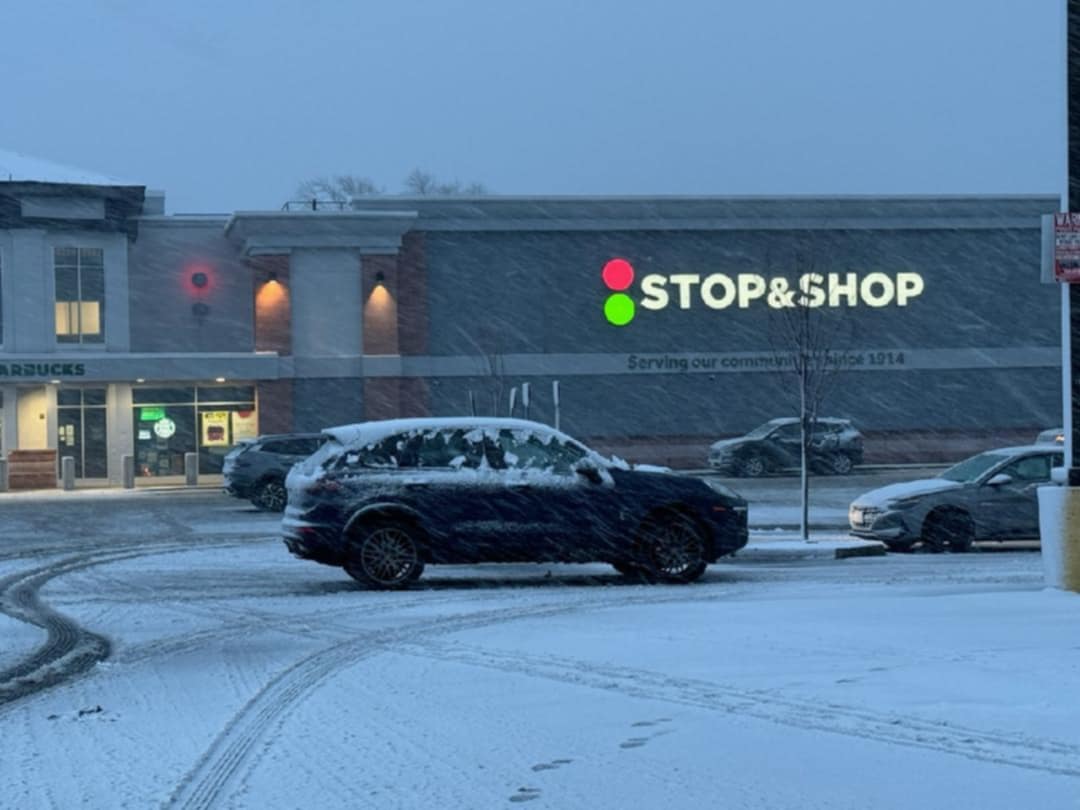A look at the Stop & Shop parking lot in New Dorp, as the snow falls on Sunday, Feb. 22, 2026.