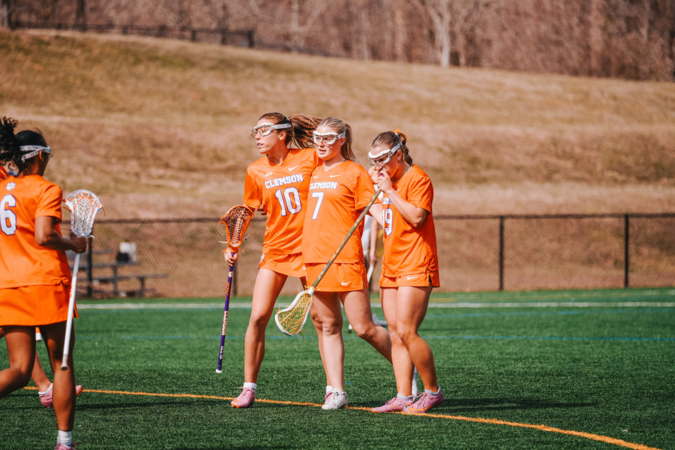 Tigers Set Program Record for Points, Assists in a Single Game, Defeat Queens, 24-5 – Clemson Tigers Official Athletics Site