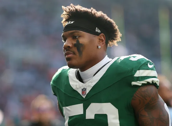 LONDON, ENGLAND - OCTOBER 12: Mykal Walker of New York Jets before the NFL 2025 game between Denver Broncos and New York Jets at Tottenham Hotspur Stadium on October 12, 2025 in London, England. (Photo by Harry Murphy/Getty Images)