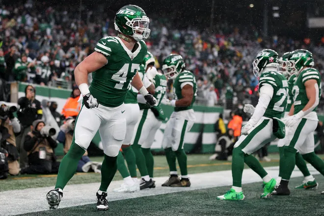 EAST RUTHERFORD, NEW JERSEY - NOVEMBER 30: Andrew Beck #47 of the New York Jets celebrates a fumble recovery against the Atlanta Falcons during the second quarter at MetLife Stadium on November 30, 2025 in East Rutherford, New Jersey. (Photo by Ishika Samant/Getty Images)