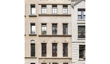 Has a Squatter Has Taken Over This Upper East Side Mansion?