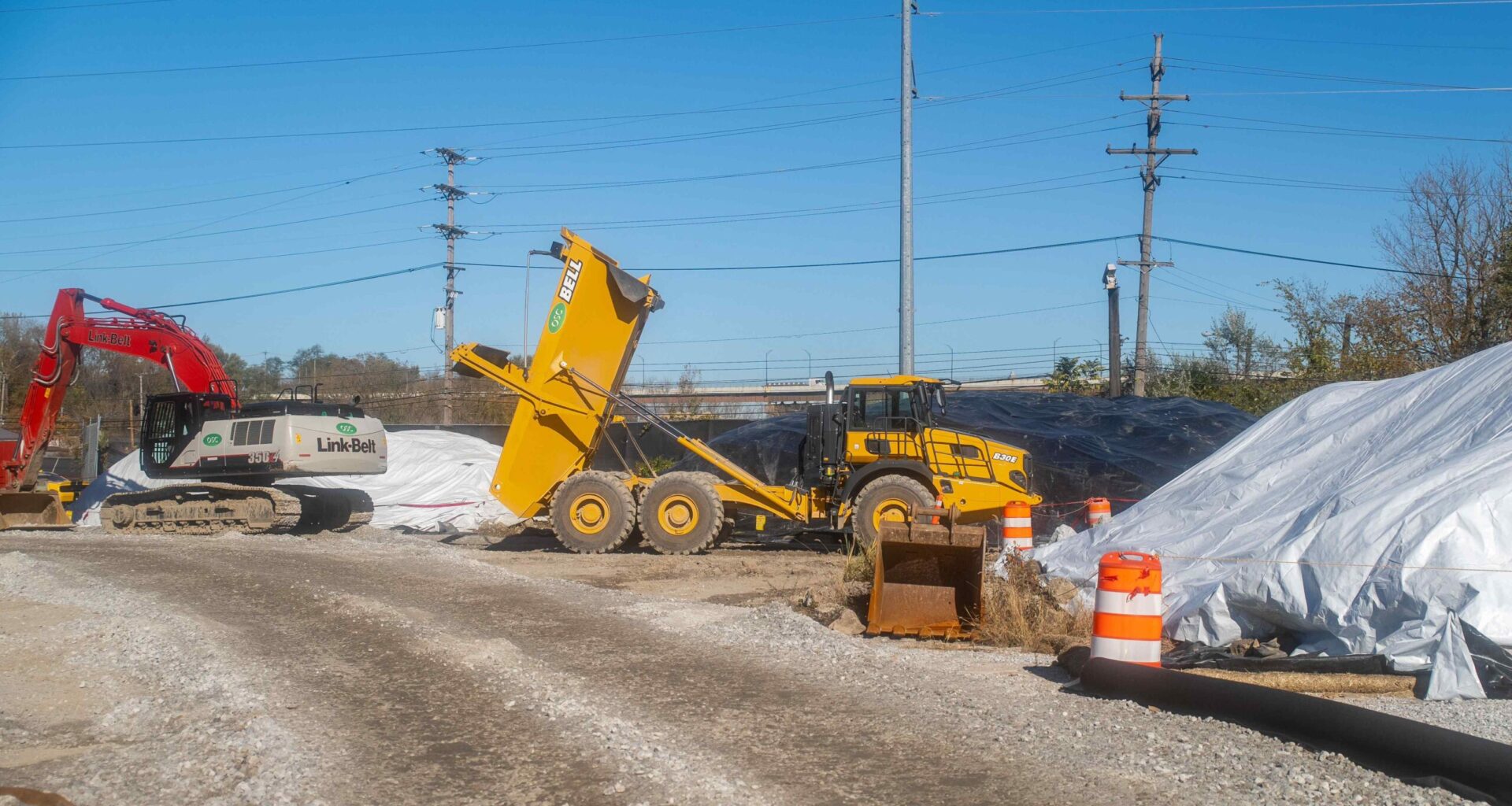 Manhattan Project waste shipments to Wayne Disposal continue despite court order – Planet Detroit