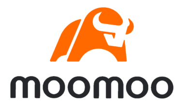 Moomoo and W!se Award $10,000 to Queens Gateway to Health Sciences Secondary School as Part of Student Stock Showdown Challenge