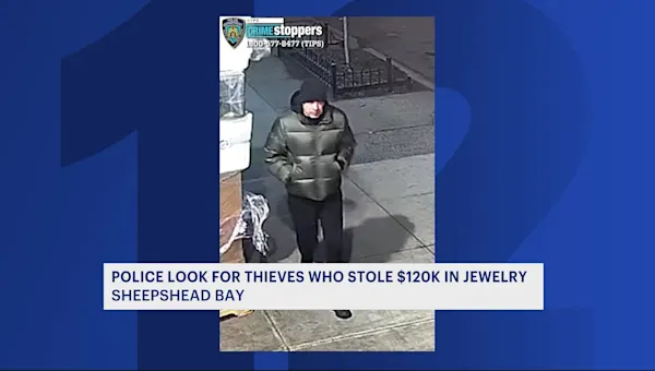 News 12 | Brooklyn | Suitcase containing $120,000 worth of jewelry swiped from car in Sheepshead Bay; 3 men sought