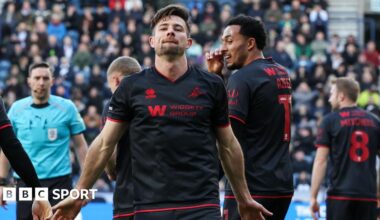 Queens Park Rangers 0-2 Sheffield United: Oxford pile more misery on West Brom