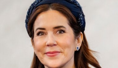 Queen Mary debuts shortest hair in 8 years following 'youthful' transformation