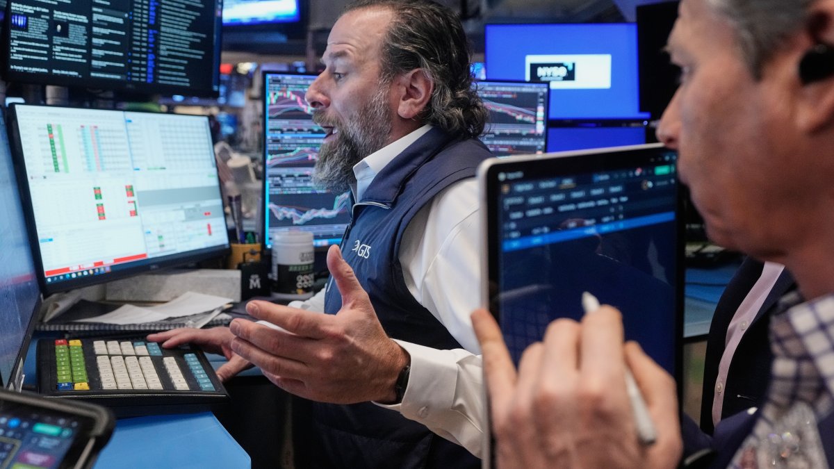 U.S. stocks soar to their best day since May as the Dow tops 50,000 – NBC New York