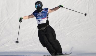 Olympic slopestyler shows some skin, skis down in tank top – NBC New York