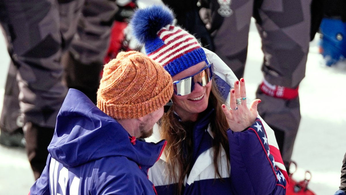 Breezy Johnson gets engaged at Olympics after boyfriend proposes – NBC New York