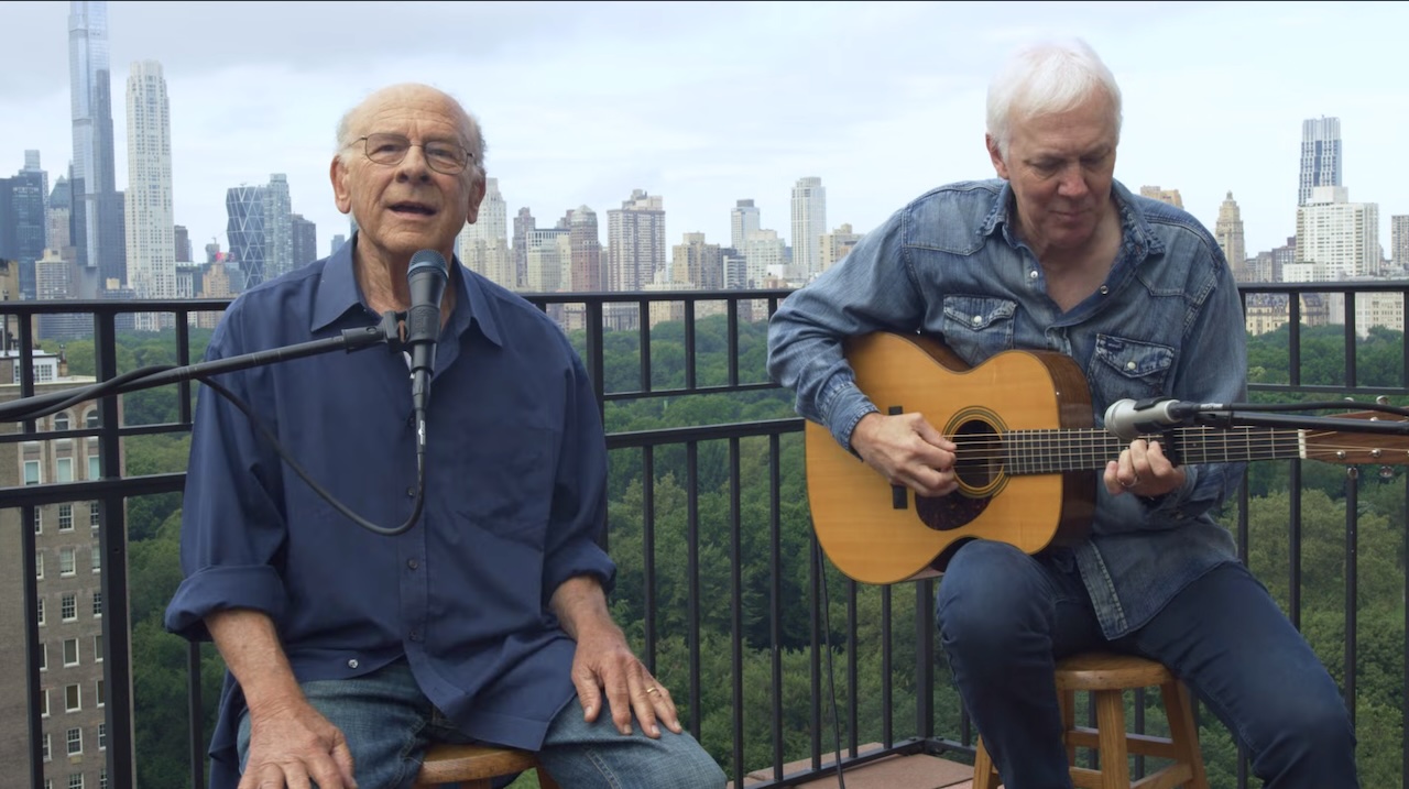 Art Garfunkel Performs a Verse of 'Scarborough Fair' From a New York City Rooftop