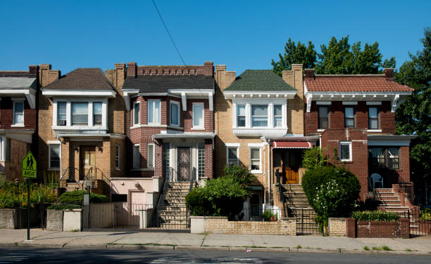 Median rent rose over 10% year-over-year in January 2026 across northwest Queens, listing inventory suffers steep drop: report – QNS