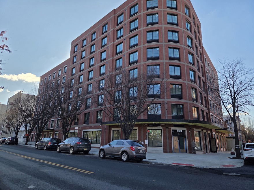 Housing lottery launches for 53 units at Bronx Park South in West Farms, rent starts at $1,031 – Bronx Times