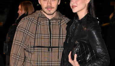 London fashion week burberry outside arrivals