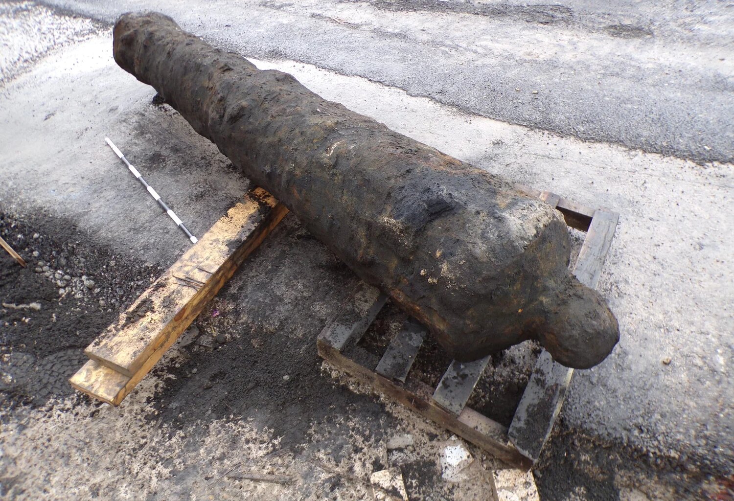 Historic cannon found during Queen’s Gardens refurbishment — The Hull Story