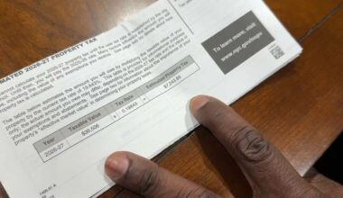 Homeowners in Southeast Queens say the city’s property tax system unfairly burdens certain neighborhoods. (Spectrum News NY1)