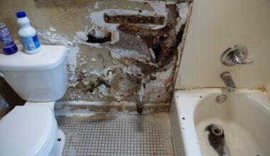 Readers sound off on the landlord watchlist, ICE tactics and NYC's budget deficit