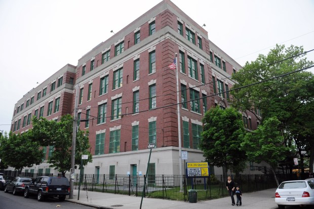 P.S. 16 in Corona, Queens. (Susana Bates for New York Daily News)