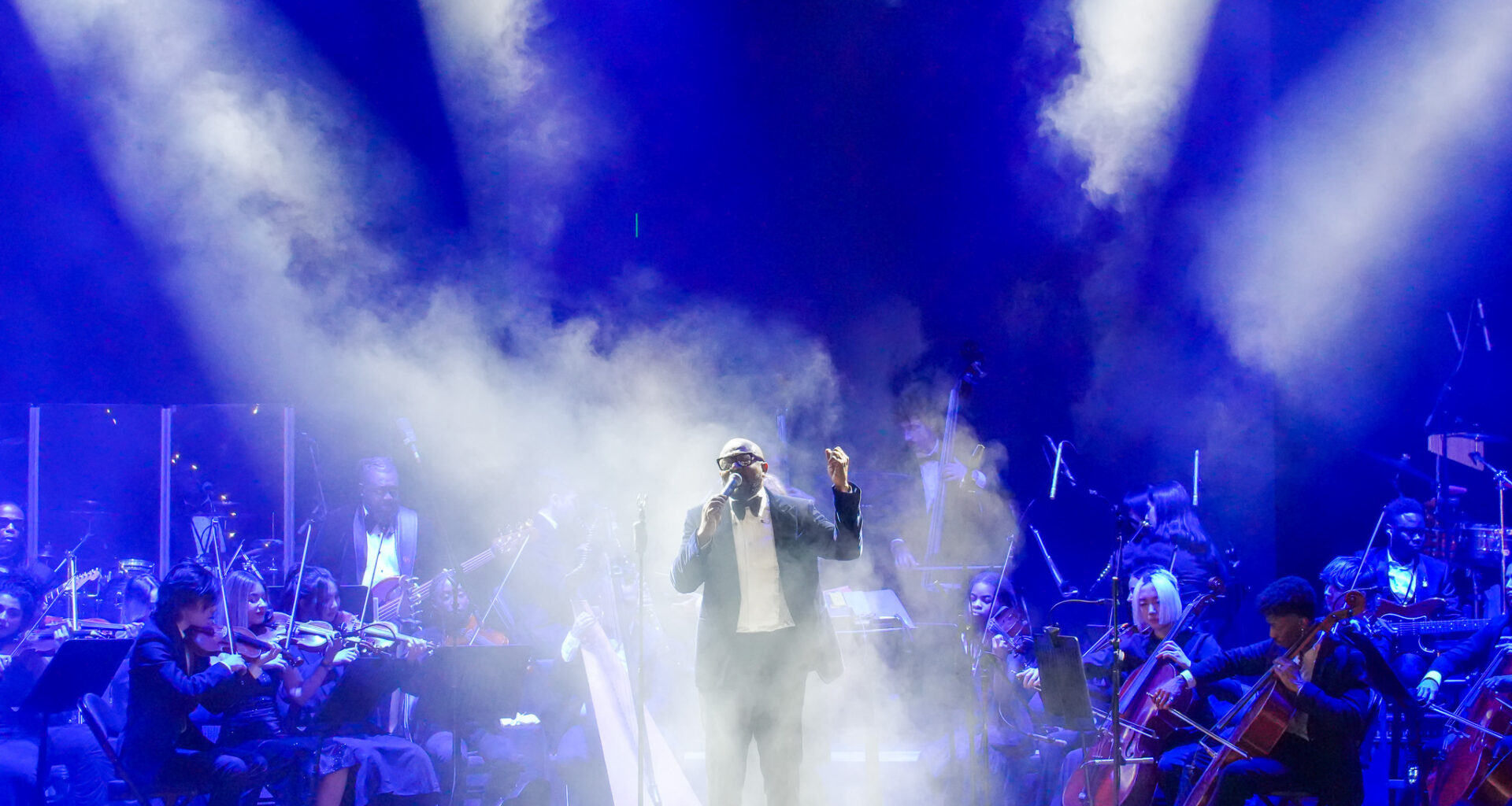  Arly Larivière’s konpa symphony at MSG tugs at fans’ hearts on Valentine’s Day