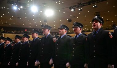 FDNY welcomes latest class of new firefighters at Brooklyn graduation ceremony