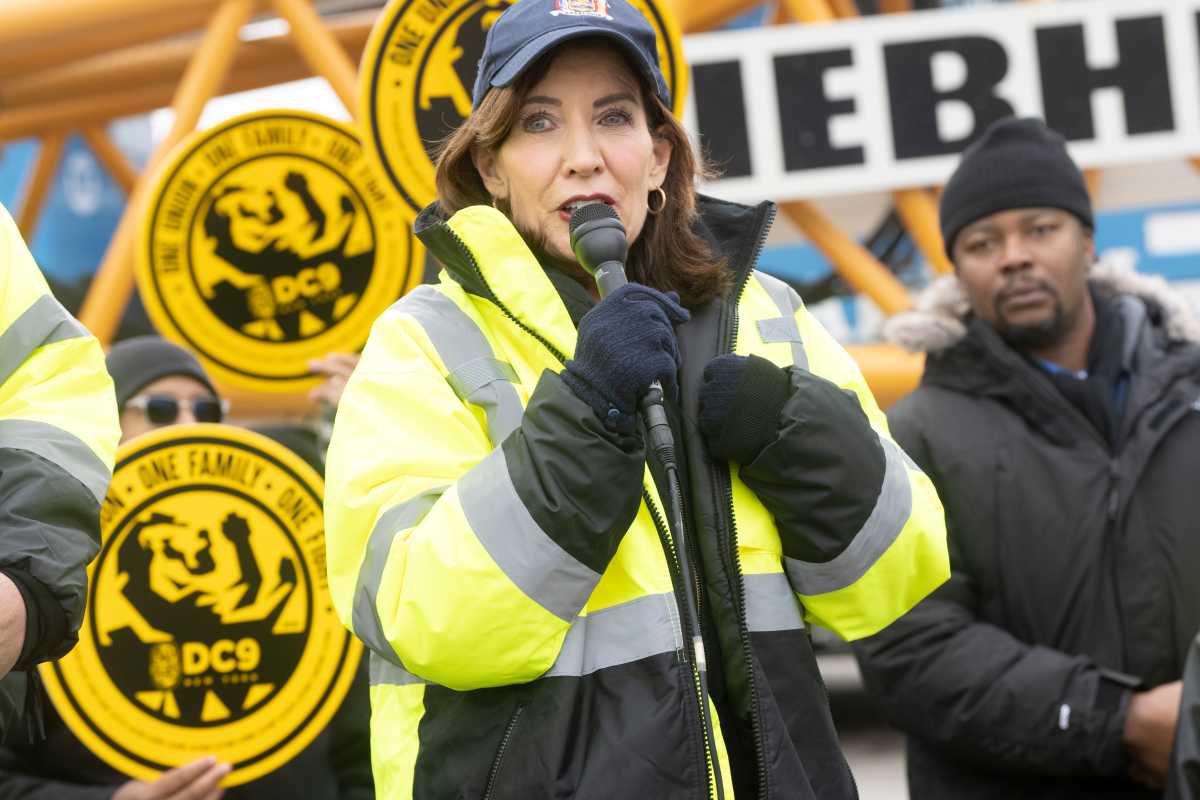 Gov. Kathy Hochul at Gateway Tunnel site