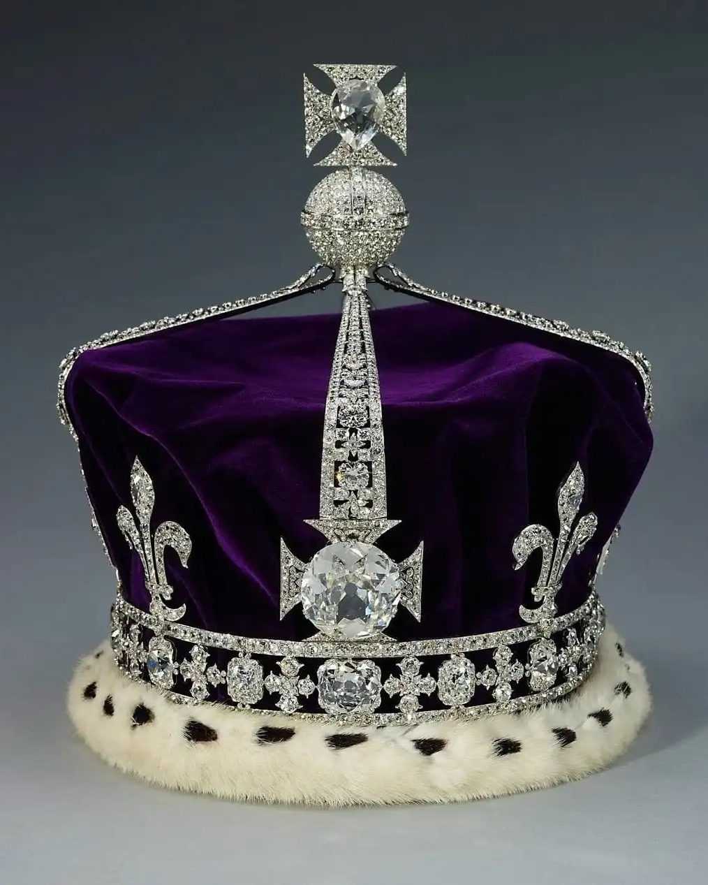 State Crown of Queen Mary, Consort of George V, part of the Crown Jewels of England, 1919. The crown contains 2,200 diamonds, including the famous Koh-i-Noor, Cullinan III and Cullinan IV gems